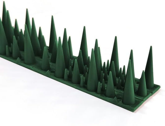 BUGGOFF - Green Plastic Bird & Rodent Spikes, Unique Spike Pattern effecitviely deteres Pesky Pigeons, Squirrels, Raccoons. Installs on Fences, Gates, Roofs, Walls and More! (52.5 Feet)