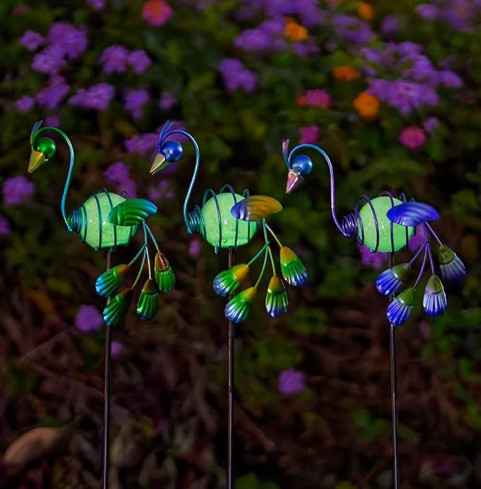 Decorative Garden Stakes, 3 Pack Glow in Dark Metal Garden Stakes | Luminous Peacock Yard Art Decor Waterproof Lawn Ornament Gifts for Mom, Women