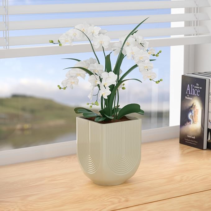 Ceramic Planter, 6 Inch Plant Pot with Drainage, Ivory | Indoor Outdoor Use, Flower Pot for Plants, Home Garden Decor, Lightweight Durable Ceramic