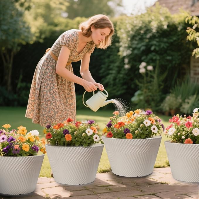 18 inch Big Plant Pots, 2 Pack Large Round Planters for Outdoor Plants, Porch, Patio, Backyard, Durable Plastic Flower Pots, Modern Décor for Tall Plants, Flowers, White