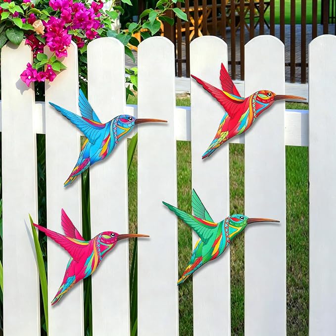 VOKPROOF Metal Hummingbird Wall Decor,Outdoor Fence Art Decoration,Hanging Decorations for Garden,Yard,Patio Balcony