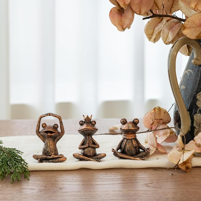 Meditating Yoga Frog Gifts for Women - Set of 3 Resin Zen Garden Statues, Cute Rustic Animal Figurines for Home Office Shelf Room Decor, Peaceful Relaxation Decor Gift for Mom & Yoga Lovers