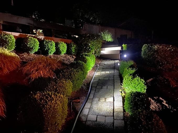 URPOWER Solar Lights Outdoor, 2-in-1 Solar Spot Lights Waterproof with 2 Lighting Modes, Adjustable Solar Powered Spotlights Auto On/Off Landscape Lights for Yard Garden Pathway, 4 Pack (Cool White)