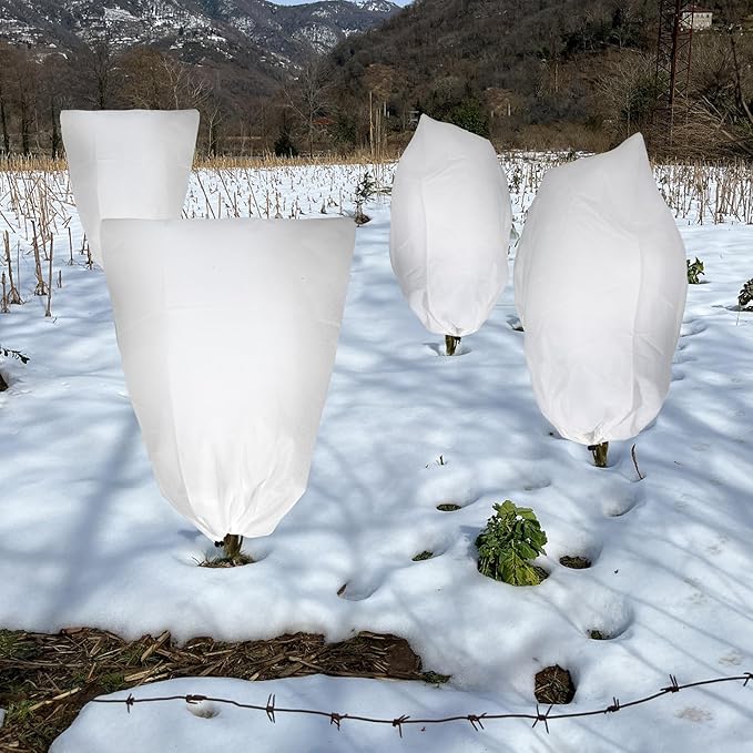 4 Pack Plant Covers Freeze Protection for Winter, 31.5''×23.6'' Frost Cloths for Outdoor Plants Cold Weather Blankets with Drawstrings