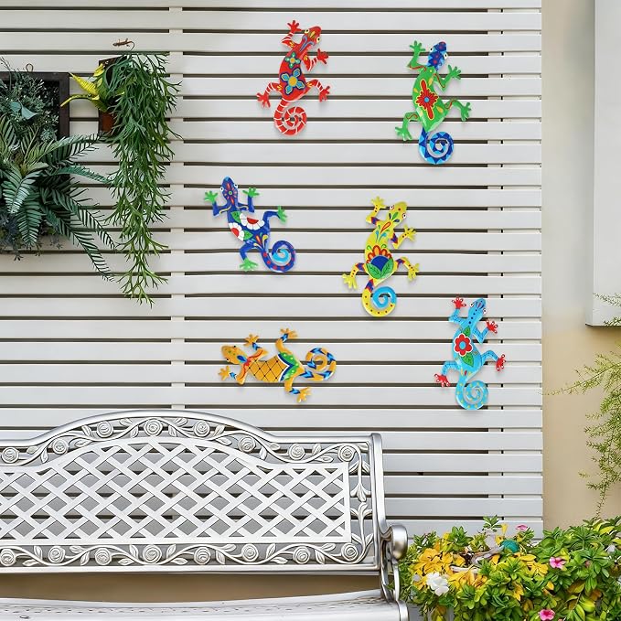 WANFSOWO 3D Metal Gecko Wall Art, Hand-Painted Colorful Lizard Wall Sculpture, Indoor Outdoor Hanging Decor for Garden Fence Patio Porch Backyard, Home Decor Gift (Style 3)