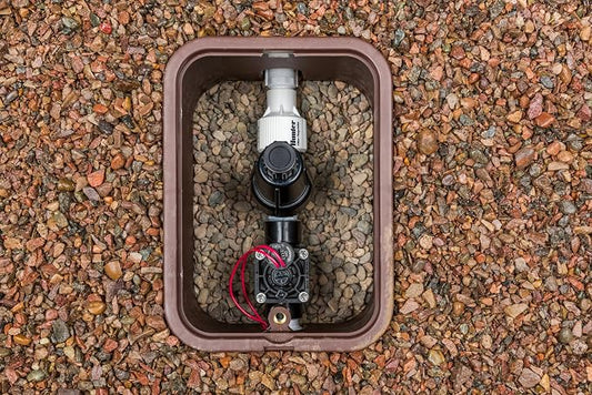 Hunter PCZ10140 Drip Irrigation Kit, 1 in. Valve, Filter, 40 PSI Regulator | Drip irrigation control kit with 1 in. PGV valve, 150-mesh filter, 40 PSI regulator, 3/4 in. outlet, and 0.5-15 GPM flow