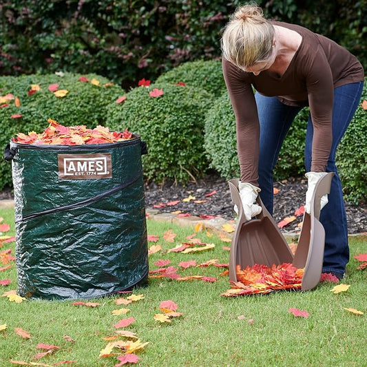 AMES Leaf Scoops Hand Rake Set with Collapsible Pop-Up Garden Waste Bag for Collecting Leaves, Mulch and Debris