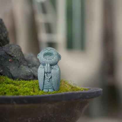 Mini Monk Buddha Statue Sandstone Statues Zen Monk Praying Statue Sculptures for Wealth Good Luck Feng Shui Decor Home Fish Tank Aquarium Garden (Style 7)