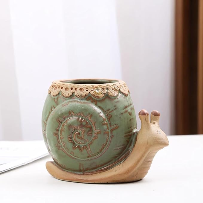 Snail Planter Small Ceramic Planter Pot Animal Planters Small Succulent Pots with Drainage Snail Decor for Living Room Room Office Desktop Decoration (Plants Not Included)