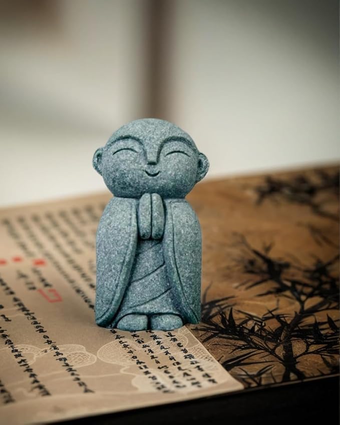 Mini Monk Buddha Statue Sandstone Statues Zen Monk Praying Statue Sculptures for Wealth Good Luck Feng Shui Decor Home Fish Tank Aquarium Garden (Style 13)
