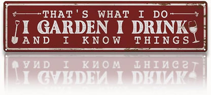Funny Garden Metal Tin Sign, That’s What I Do I Garden, Vintage Farmhouse Outdoor Wall Decor, for Porch Yard Patio, Gift for Gardening Lover, 15.7 x 3.9 Inches