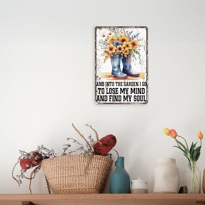 Garden Sign, Into The Garden I Lost Sign, Green House Decor, Floral Wall Art, Home Decor for Gardens Yard Outdoor, Gardener Gift, Vintage Metal Tin Signs 11.8 * 7.9inches