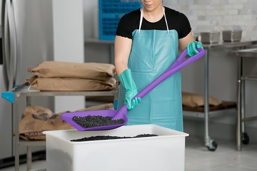 SPARTA Polypropylene Sanitary Shovel, One-Piece Food Handling Scoop, Commercial Kitchen and Bulk Ingredient Transfer Tool, 13.75" x 16.5" Scoop, Purple