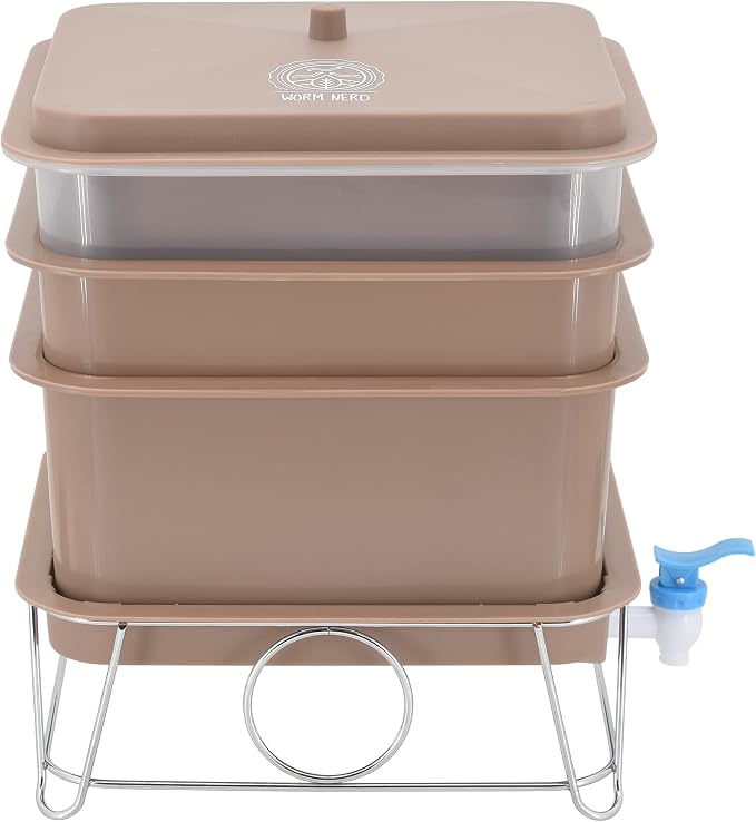 Arcadia Garden Products Worm Nerd WN55 4-Tray Worm Composting Bin Kit with Coco Coir Brick for Recycling Food Waste, Worm Castings, Worm Tea, Vermiculture and Vermicomposting, Tan