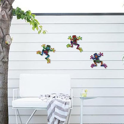 3 Pcs Metal Frog Decor Outdoor Wall Art Mexican Metal Frog Hanging Wall Sculpture Outside Garden Fence Patio Home Yard Art Decoration Gifts for Adults
