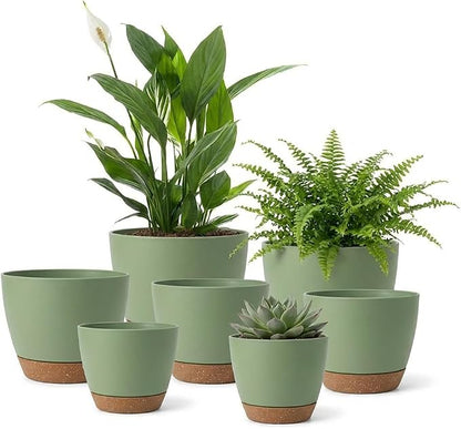 LIFFY Plant Pots, 8,7.5,7,6.5,6,5.5,5 Inch Plastic Self Watering Planters with Drainage Holes & Saucers, 7-Pack Green Nursery Planting Pot with Deep Reservoir for Indoor Outdoor Plants