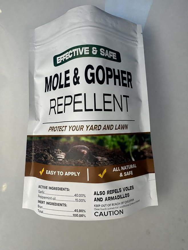 LEBMP Mole Repellent, Gopher Repellent, Groundhogs Repellant Outdoor, Vole Deterrent, Armadillo Repellent for Lawns, Keep Mole Out of Yard, Get Rid of Gophers, Covers Up to 120 Sq Ft-8Pcs