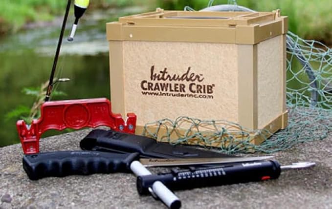 Intruder CrawlerCrib Nightcrawler Worm Bait Box, Keeps Bait Fresh, Packed with Good N' Lively Worm Bedding, Small Medium Large Deluxe (Large Single Door w/Chiller)