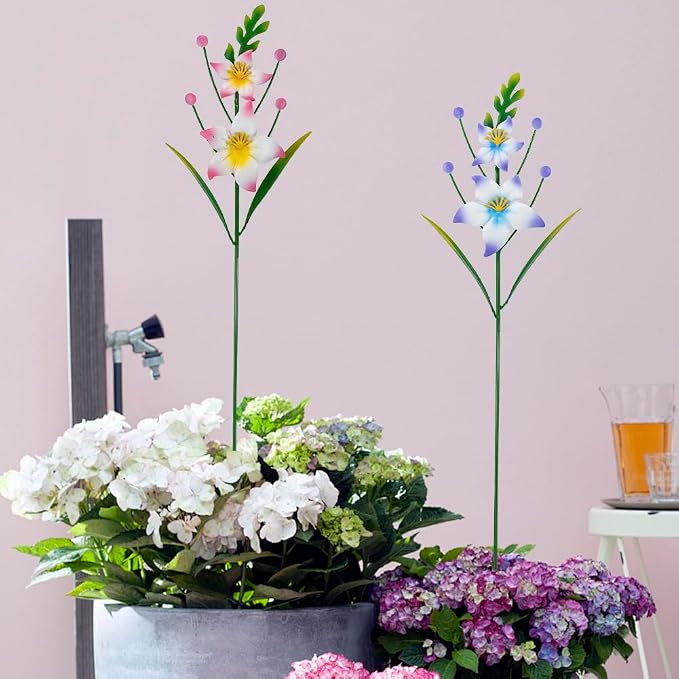 Outdoor Decorative Garden Stakes,Metal Flowers for Outside Spring Decor,Waterproof Garden Decor for Outside,Lawn,Patio,Yard