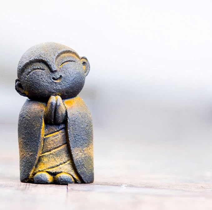 OwMell Japanese Jizo Monk Statue, Buddha Jizo Figurine Memorial Aquarium Statue Ornament - Tilt Smile Iron