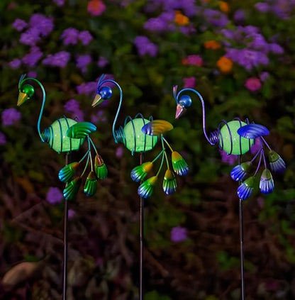 Decorative Garden Stakes, 3 Pack Glow in Dark Metal Garden Stakes | Luminous Peacock Yard Art Decor Waterproof Lawn Ornament Gifts for Mom, Women