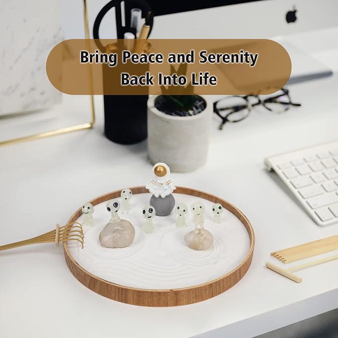 Mini Zen Garden for Desk Outer Space Themed | Tabletop Sand Tray with Astronaut and Alien Figurines, Japanese Meditation Gift Set for Therapy Room & Desk Decor