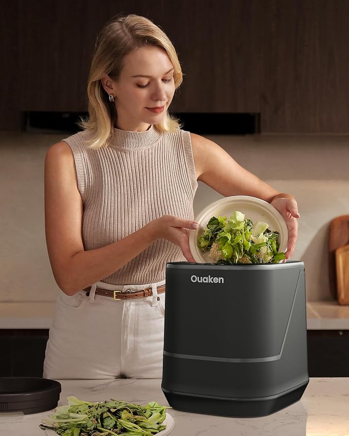 4L Electric Composter for Kitchen, Smart Countertop Compost Bin, Odorless | Low Noise | Auto-Cleaning | Turn Food Waste into Fertilizer, Indoor Food Waste Compost Machine, Black