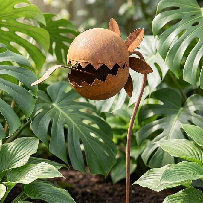 Garden Decor for Outside - Metal Venus Flytrap Garden Stakes Decorative, 24 Inch Metal Carnivorous Plants for Outdoors, Yard Art Garden Decorations for Outdoor Lawn Porch Pathway