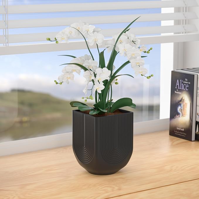 Ceramic Planter, 6 Inch Plant Pot with Drainage, Matte Black | Indoor Outdoor Use, Flower Pot for Plants, Home Garden Decor, Lightweight Durable Ceramic