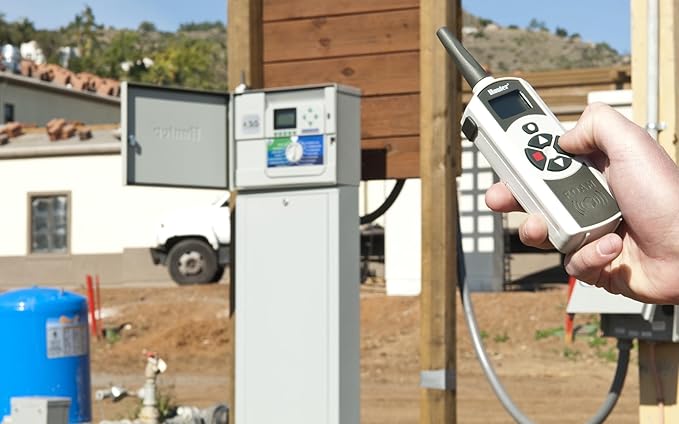 Hunter ROAM-KIT Sprinkler Remote for Hunter Irrigation Controllers | Sprinkler remote kit with SmartPort harness; works with Hunter X-Core, Pro-C, PCC, I-Core, and ACC controllers