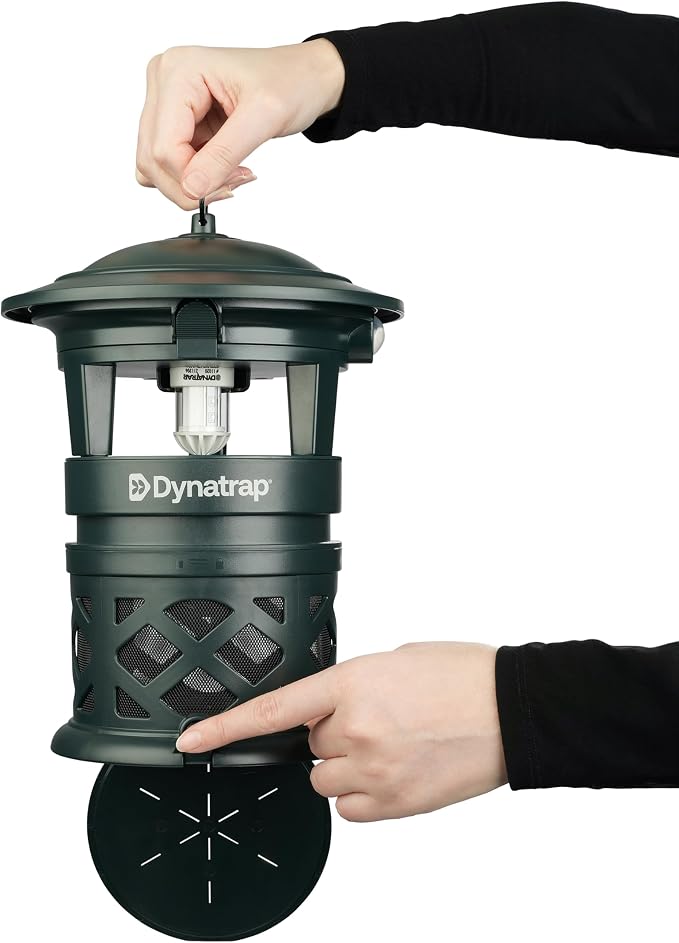 DynaTrap DT1130-GRSR Mosquito & Flying Insect Outdoor Trap and Killer + DynaTrap 100611 Atrakta Lure Sachet, Lasts 60 Days, Mosquito Attractant