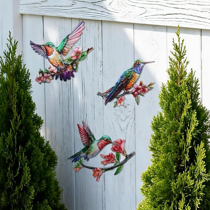 3 Pack Metal Hummingbird Wall Art Decor, 3D Colorful Birds Outdoor Wall Art Yard Patio Fence Decoration, Hand Painted Wall Sculpture Hanging Outdoor Decor for Garden Outside Livingroom