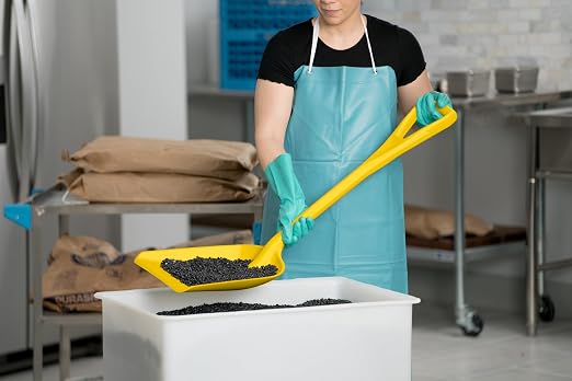 SPARTA Polypropylene Sanitary Shovel, One-Piece Food Handling Scoop, Commercial Kitchen and Bulk Ingredient Transfer Tool, 13.75" x 16.5" Scoop, Yellow
