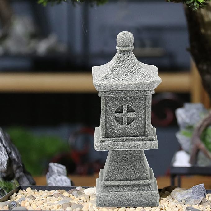 Saihisday 3pcs Miniature Pagoda Statues Japanese Style Pagoda Lantern Asian Decor Square Chinese Pagoda Statue for Zen Garden Indoor Outdoor Decor Micro Rockery Landscape Kit