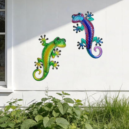 HONGLAND Lizard Metal Wall Art-15 Inch Gecko Wall Decor Hanging Glass Sculpture, 2 Pack Yard Decorations Outdoor for Garden Fence Home