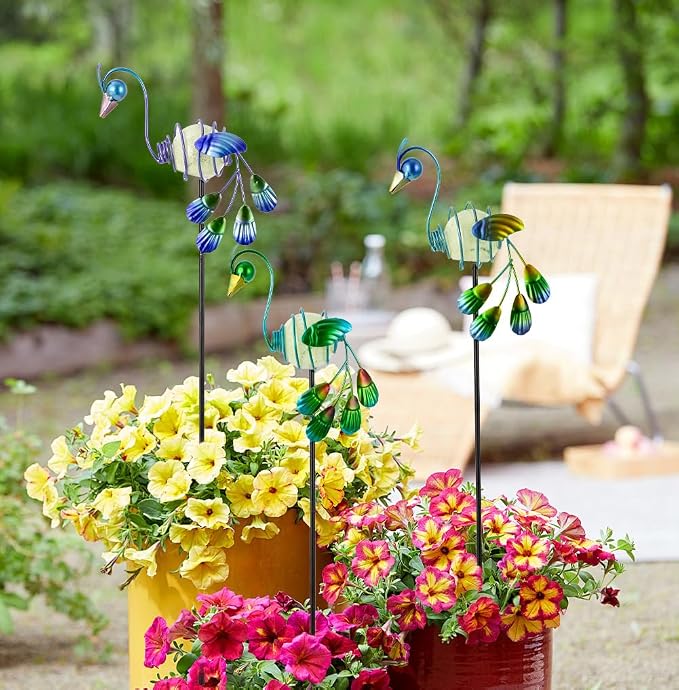 Decorative Garden Stakes, 3 Pack Glow in Dark Metal Garden Stakes | Luminous Peacock Yard Art Decor Waterproof Lawn Ornament Gifts for Mom, Women