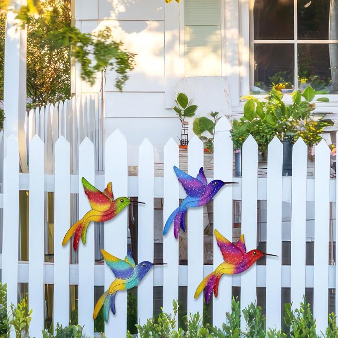 Metal Hummingbird Wall Decor - 4 Pcs Outdoor Fence Birds Art Decoration Hanging Decorations for Garden Yard Patio Balcony