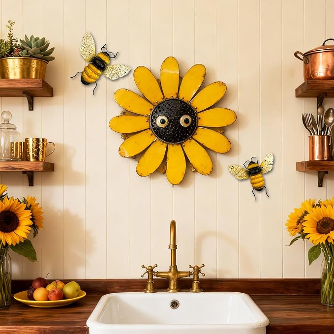 Metal Bee Outdoor Wall Decor - 2Pcs Bee Wall Art Garden Decor, Bumble Bee Decorations for Home, Yard Art Fence Decorations Outdoor