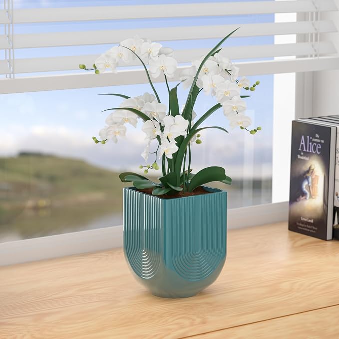 Ceramic Planter, 6 Inch Plant Pot with Drainage, Green | Indoor Outdoor Use, Flower Pot for Plants, Home Garden Decor, Lightweight Durable Ceramic