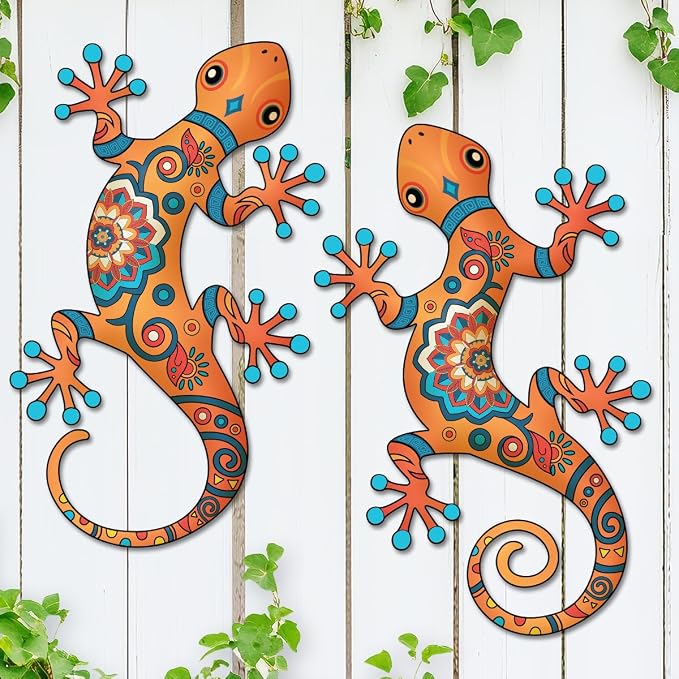 Metal Gecko Outdoor Decor -2 Pack 11.8 inch Gecko Wall Art Hanging Sculpture Decoration for Garden Yard Fence Porch Patio Home Wall Decor