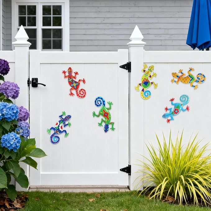 WANFSOWO 3D Metal Gecko Wall Art, Hand-Painted Colorful Lizard Wall Sculpture, Indoor Outdoor Hanging Decor for Garden Fence Patio Porch Backyard, Home Decor Gift (Style 3)