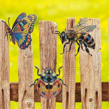 ZZHMASPLAY 3Pcs Bee Ladybug Butterfly Metal Wall Decor,9.84" Outdoor Hanging Wall Art Sculptures Decoration for Room Fence Garden Yard Patio Balcony