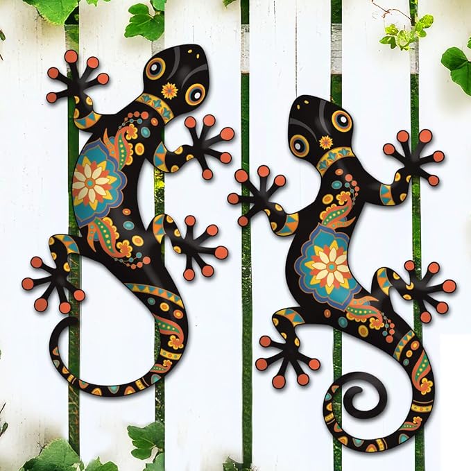 Metal Gecko Outdoor Decor -2 Pack Metal Gecko Wall Art Hanging Sculpture Decoration for Indoor or Outside, Garden Yard Fence Porch Wall Decorations