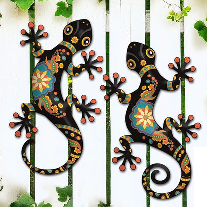 Metal Gecko Outdoor Decor -2 Pack Metal Gecko Wall Art Hanging Sculpture Decoration for Indoor or Outside, Garden Yard Fence Porch Wall Decorations