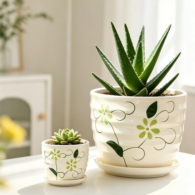 Vintage Flower Pots for Indoor Plant, Round Ceramic Plant Pots with Drainage Holes and Saucers, 6.7/5.2/3.9 Inches Retro Flower Planters Set of 3