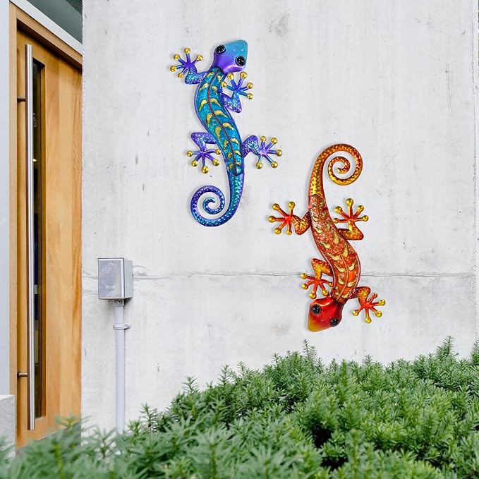 HONGLAND Metal Gecko Wall Art- 15 Inch Lizard Outdoor Decor Hanging Glass Sculpture, 2 Pack Gecko Wall Art Decorations for Garden Fence Home