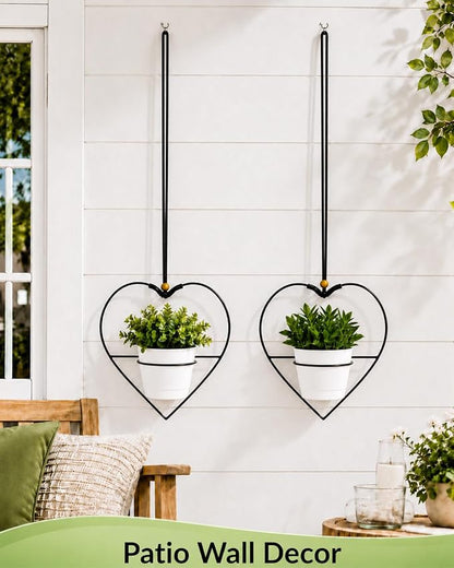 vensovo Decorative Hanging Planter Set of 2 – Heart-Shaped Metal Frame Hanging Plant Holders with Braided Rope, Wooden Bead Accent & White Plastic Pots – Romantic Home Garden Decor