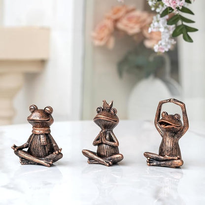 Meditating Yoga Frog Gifts for Women - Set of 3 Resin Zen Garden Statues, Cute Rustic Animal Figurines for Home Office Shelf Room Decor, Peaceful Relaxation Decor Gift for Mom & Yoga Lovers