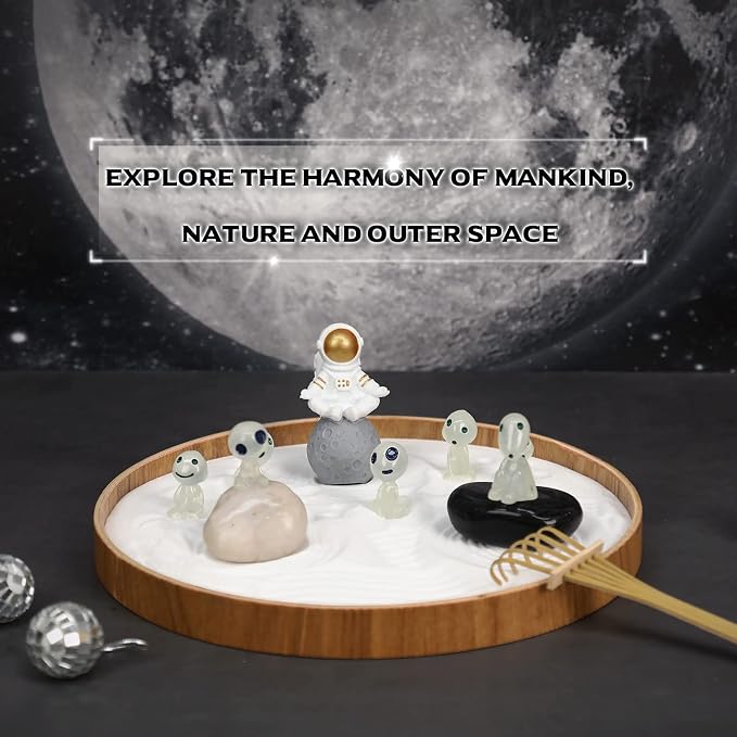Mini Zen Garden for Desk Outer Space Themed | Tabletop Sand Tray with Astronaut and Alien Figurines, Japanese Meditation Gift Set for Therapy Room & Desk Decor