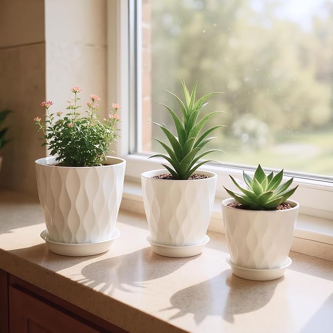Plant Pots, Plastic Flower Pots for Indoor & Outdoor Plants, Planters with Drainage Holes and Saucer, Garden Pot for Plants (White 7/6.5/6/5.5/5/4.5/4 inch)